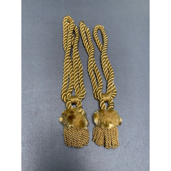 Vintage Gold Curtain Tiebacks with Faux Fur & Tassel Details Set of 2 - Picture 9 of 10